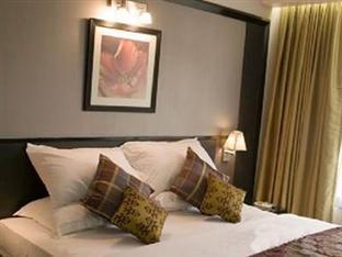 Sampoorna Hotel Mumbai  Buitenkant foto