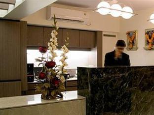 Sampoorna Hotel Mumbai  Buitenkant foto