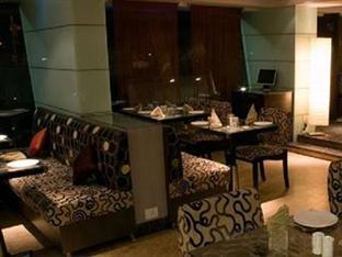 Sampoorna Hotel Mumbai  Buitenkant foto